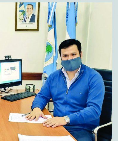 Osvaldo Llancafilo, secretario de Gobiernos Locales.