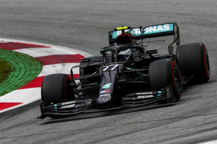 Valtteri Bottas sumó su pole position número 12 en la Fórmula 1 al dominar las clasificación del Gran Premio de Austria, el primero de la temporada 2020.