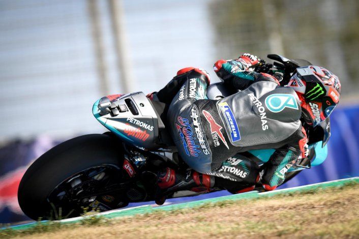 Fabio Quartararo ganó la final del Moto GP en Jerez de la Frontera y Marc Márquez protagonizó una caída que le produjo la fractura del húmero derecho.