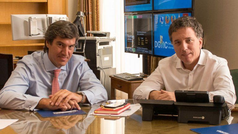 Bernardo Saravia Frías , ex Procurador del Tesoro y el ec ministro de Economía, Nicolás Dujovne. 