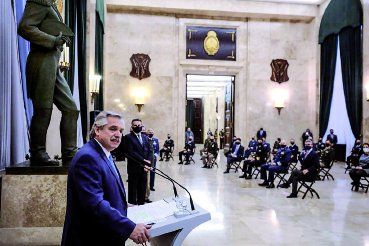 Alberto dijo que escucha los consejos de todos porque lo fortalecen.