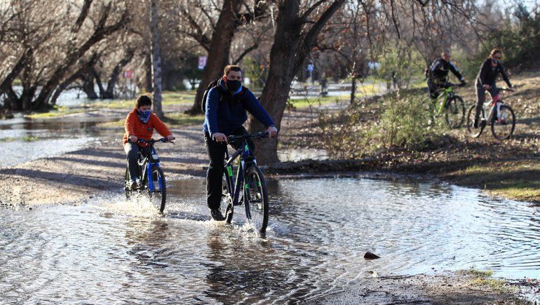 La crecida del Río Limay.