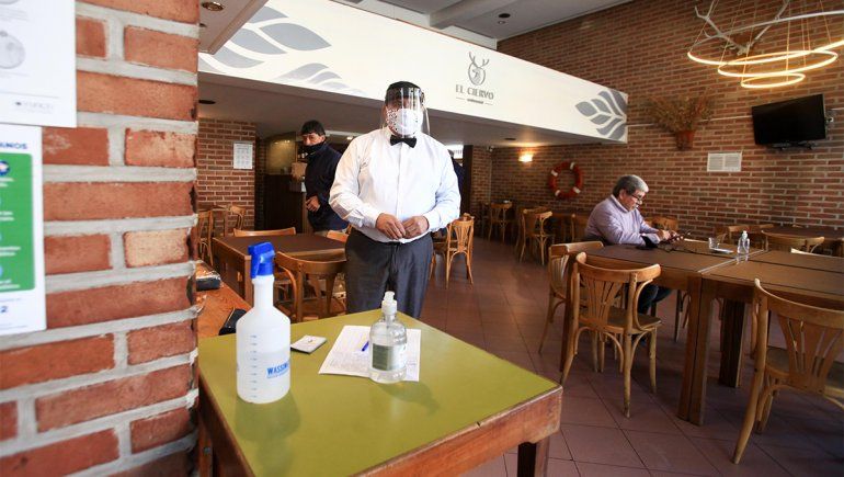 Reapertura de bares y restaurantes.