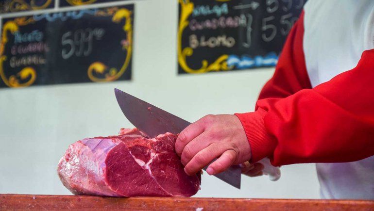 Con un aumento por venir, cae la venta de asado y sube la de puchero