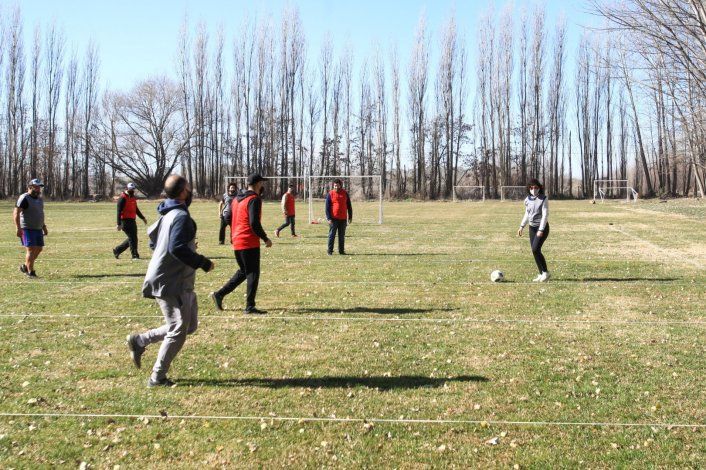 Fútbol sin contacto.