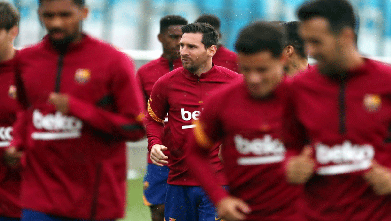 Messi tuvo su primer entrenamiento grupal en Barcelona