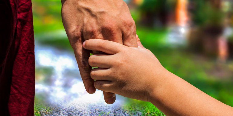 Un matrimonio logró la guarda para la adopción de cinco hermanitos, de 6 a 14 años, en Corrientes.