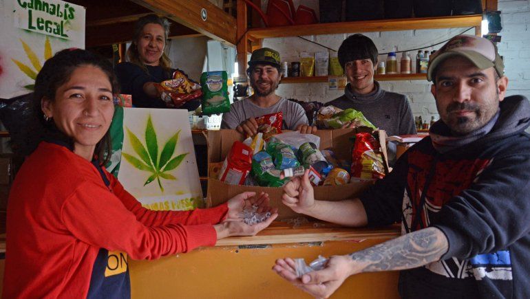 Alto Valle: semillas de marihuana por comida para un comedor