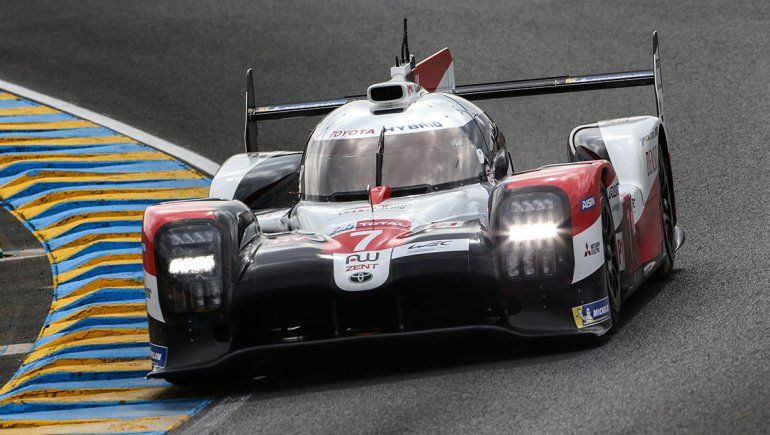 José María López y sus compañeros Kamui Kobyashi y Mike Conway finalizaron tercero en las 24 Horas de Le Mans.