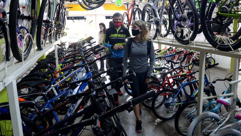 Una bicicleta para ir al trabajo no baja de 35 mil pesos