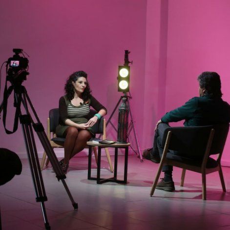 El ciclo de encuentros con escritores se puede ver en el canal de Youtube del Ministerio de las Culturas de la provincia.