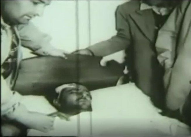 Fangio fue internado, con graves heridas. En el hospital se enteró que su copiloto había muerto.