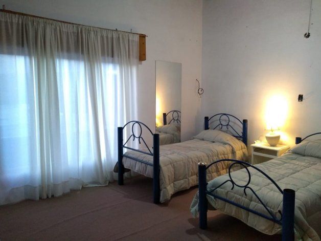 Y así rentó la casa Natalia Tapia a una de las empresas.