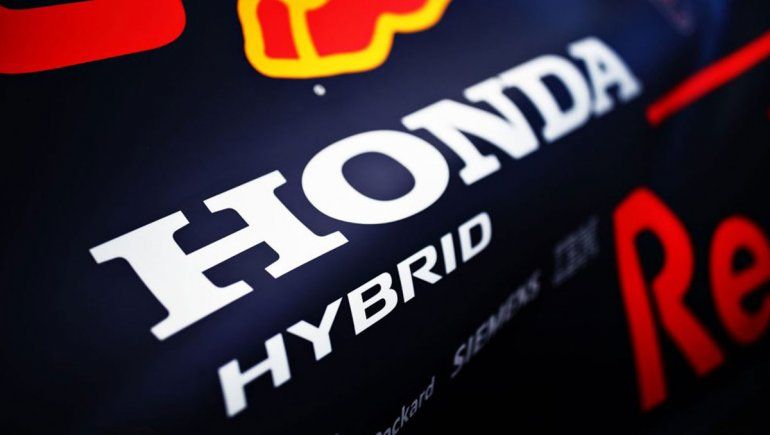 Honda comunicó su salida de la Fórmula 1 luego de la temporada 2021. Red Bull y Alpha Tauri deberán resolver quien le proveerá motores en 2022.