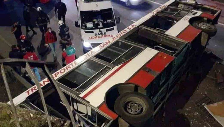 El accidente se produjo en el barrio de Mataderos. No hubo muertos de milagro.