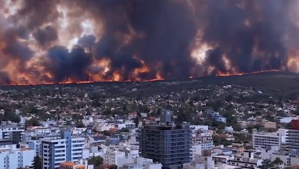 desde el aire: el impactante incendio en cordoba