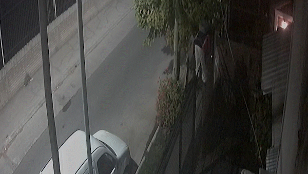 Inseguridad que no cesa en el oeste: así un ladrón intentó meterse en una casa