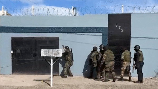 Megaoperativo narco: cocaína, dólares y autos de alta gama secuestrados