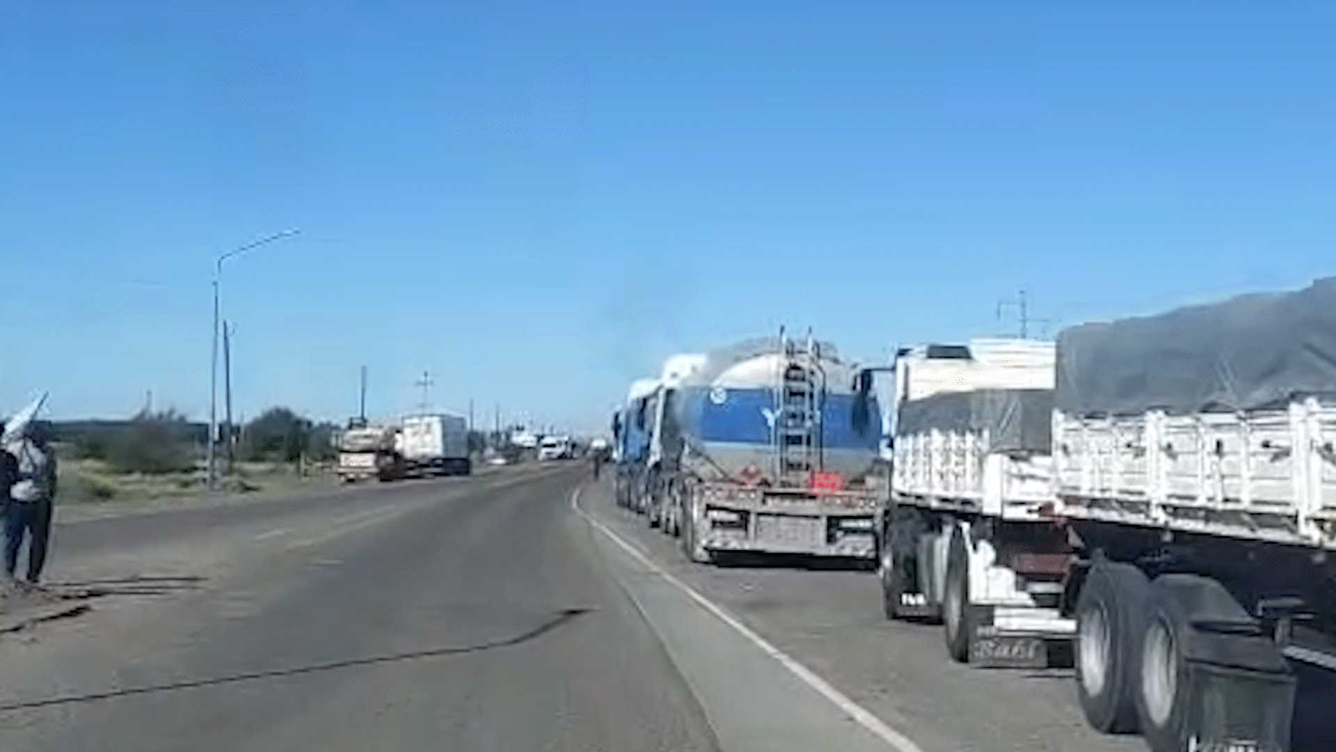 Aseguraron que la medida comenzó a las 6 y durará hasta las 18 horas. | LM Neuquen Aseguraron que la medida comenzó a las 6 y durará hasta las 18 horas.