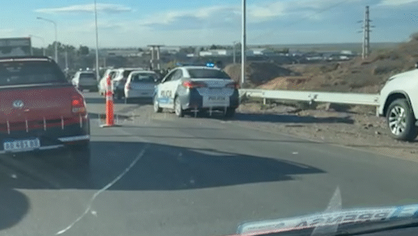 Otro choque en cadena, cerca d la Ruta 7, camino al tercer puente. | LM Neuquen Otro choque en cadena, cerca d la Ruta 7, camino al tercer puente.