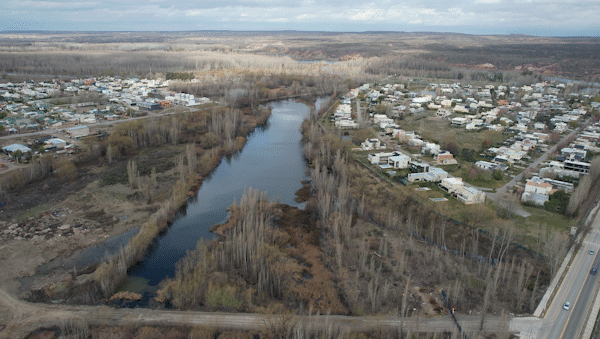 Brazo Todero, un cauce natural del río Limay que podría reabrirse tras 50 años. Brazo Todero, un cauce natural del río Limay que podría reabrirse tras 50 años.