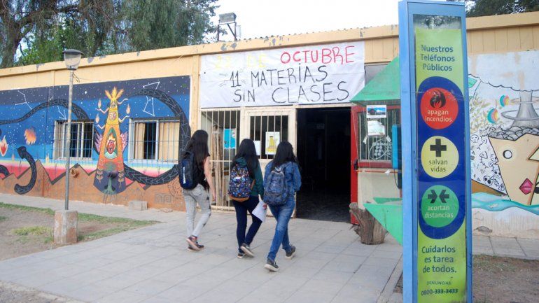 Terror en la Facultad de PsicologÃa tras dos intentos de secuestro a estudiantes