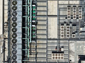 &nbsp;Sistema de refrigeración en el techo de un centro de datos, uno de los principales consumos eléctricos de estas instalaciones.