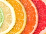 La industria sudafricana desplazó a España del primer puesto tras un año marcado por récords de exportación y una creciente demanda internacional de fruta fresca.