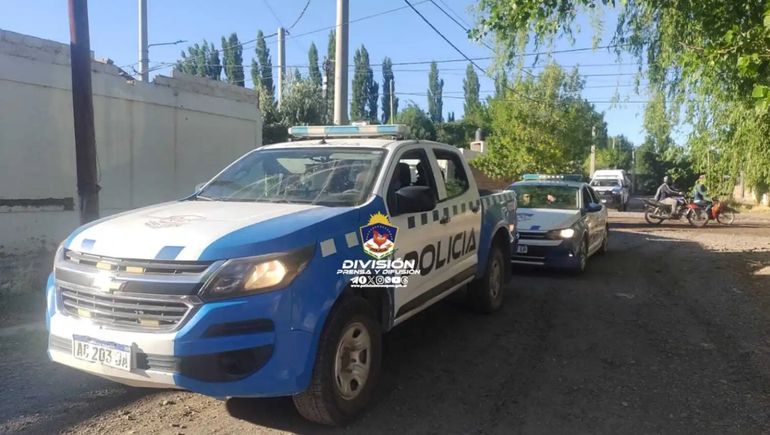 La violencia en Valentina Sur no tiene descanso y motivó seis allanamientos