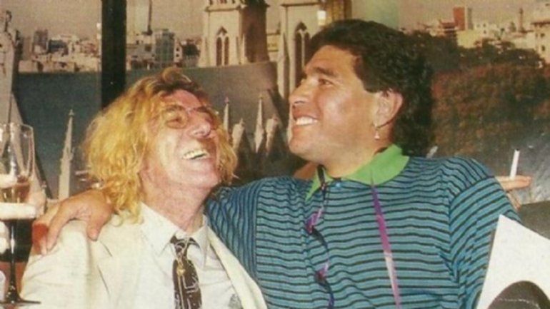 Charly García le escribió una carta de puño y letra a Diego Maradona