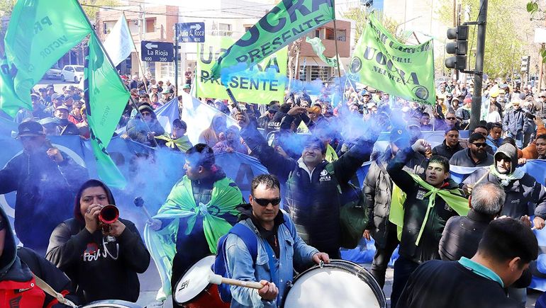 Víctor Carcar renovó mandato en la UOCRA: pese a los despidos, sumaron 7 mil trabajadores en tres años