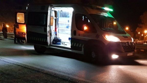 Un motociclista está grave tras derrapar con su moto sobre la Ruta 7