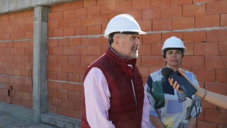 Los funcionarios aseguraron que la obra avanza a buen ritmo. Los funcionarios aseguraron que la obra avanza a buen ritmo.