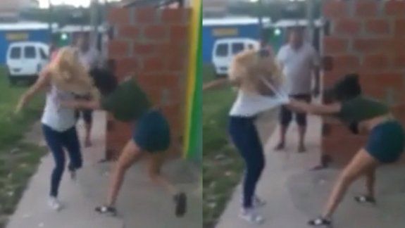 La pelea se viralizó en las redes sociales.