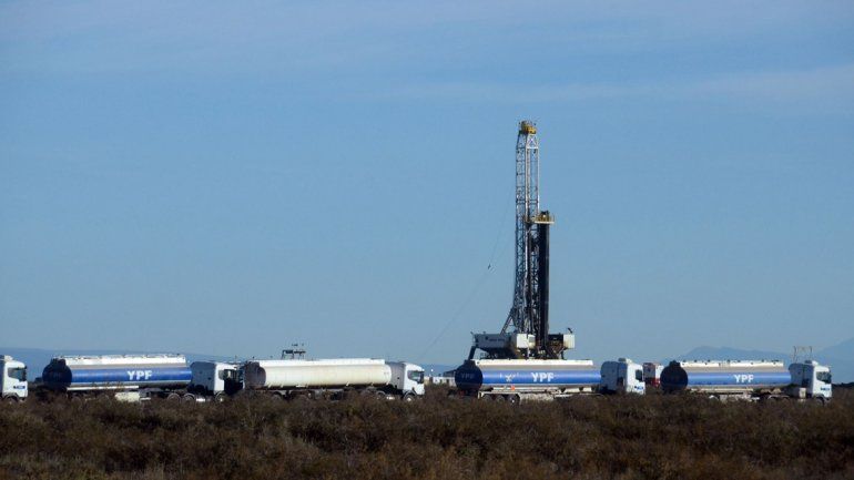 Sin los despidos, el acuerdo petrolero está a sólo un paso