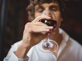 ¿Vinos complejos o intomables? El dilema entre la vanguardia extrema y el placer de beber.