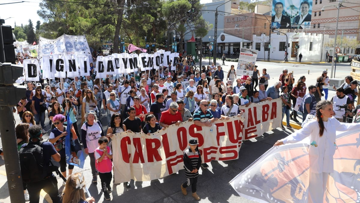 ATEN marcha por el centro a 16 años del crimen de Carlos Fuentelba