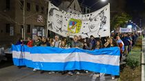 en 7 fotos, asi se vivio la marcha en respaldo a cristina kirchner en neuquen