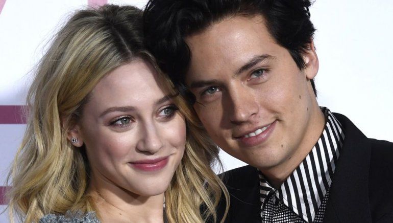 Cole Sprouse y Lili Reinhart