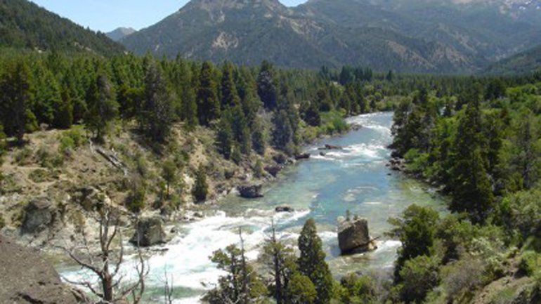 El río Caleufú fue escenario fatal para un trabajador rural.