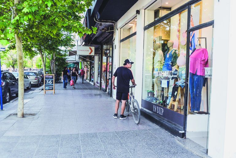 ¿A qué hora cierran los comercios y las estaciones de servicios esta Navidad?