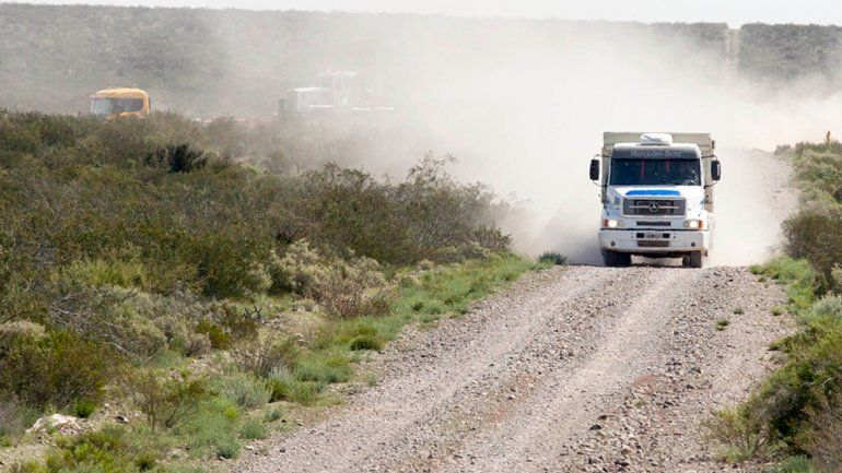 En Centenario hay varias canteras: la municipal se utiliza para sacar material para el relleno de calles y obras. Está en medio de los barrios.