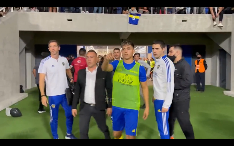 El gesto desconocido que tuvo el Changuito Zeballos con un niño