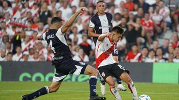 river dio una muestra de caracter y derroto 3-1 a gimnasia en el monumental river dio una muestra de caracter y derroto 3-1 a gimnasia en el monumental