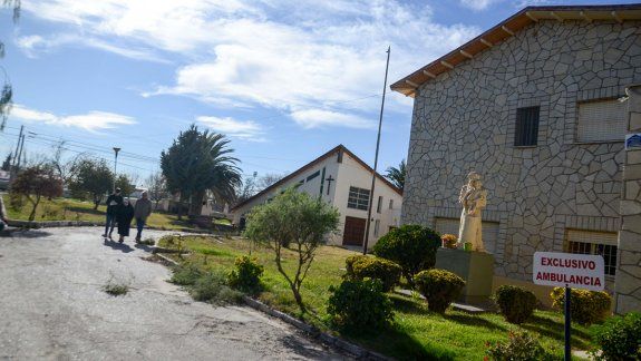 En el hogar Las hermanitas de los pobres hubo 35 contagios.