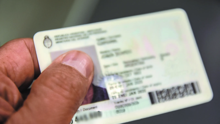 La joven pidió el cambio de género en el DNI y la partida de nacimiento porque está cerca de recibirse de Licenciada en Turismo y quería figurar como mujer en su título universitario. La joven pidió el cambio de género en el DNI y la partida de nacimiento porque está cerca de recibirse de Licenciada en Turismo y quería figurar como mujer en su título universitario. 
