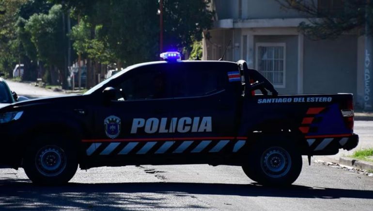La Justicia de Santiago del Estero ordenó pericias, la autopsia del menor y la toma de testimonios para esclarecer las circunstancias del accidente. La Justicia de Santiago del Estero ordenó pericias, la autopsia del menor y la toma de testimonios para esclarecer las circunstancias del accidente.