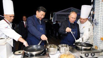el presidente chino dijo que putin es su amigo mas cercano