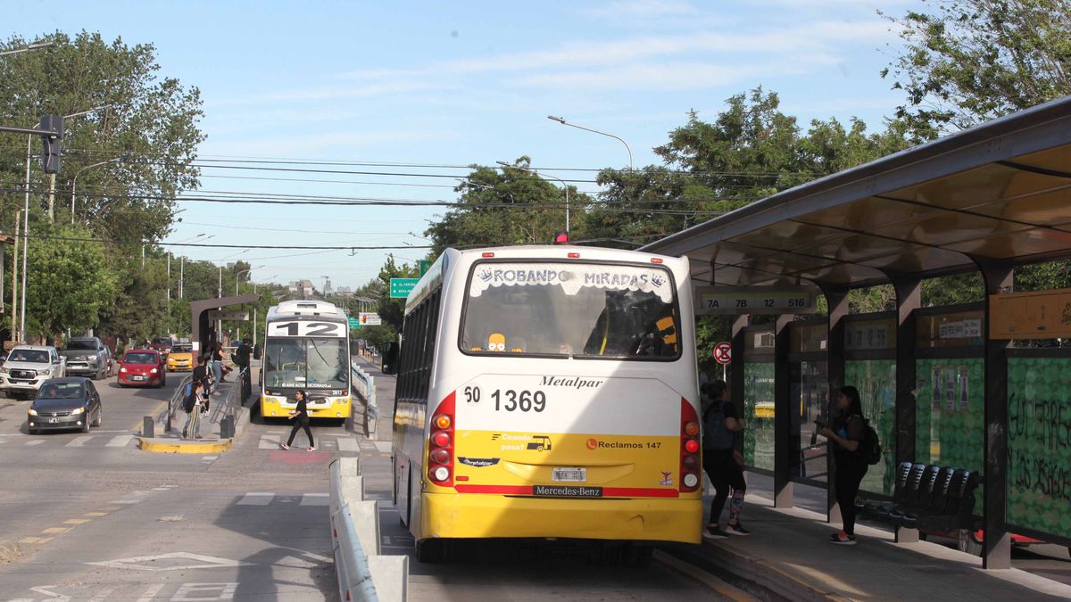 Qué pasará con los trabajadores de Indalo ante el nuevo sistema de  colectivos?