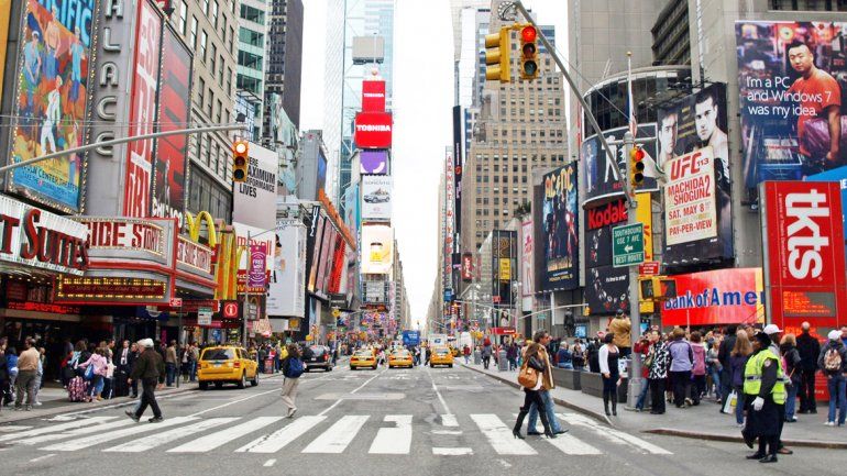 En Nueva York será posible acceder a wifi gratis y llamar sin costos dentro del país desde cualquier kiosco que instalará la alcaldía local.